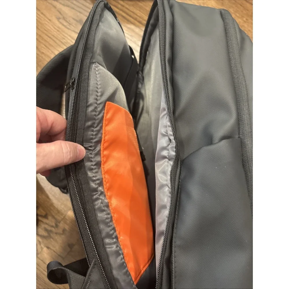 New! FENRUIEN Business Travel Backpack, Expandable,Computer with USB Port.